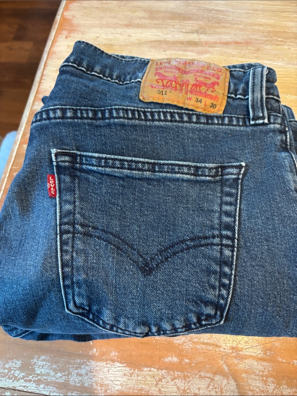 Levi's Men's Blue Slim Straight Jeans with Red Tab
